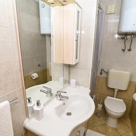 Apartmani Adria Trogir Exterior photo