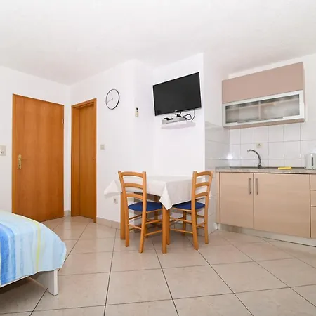 Apartmani Adria Trogir Exterior photo
