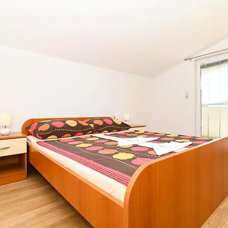 Apartmani Adria Trogir Exterior photo