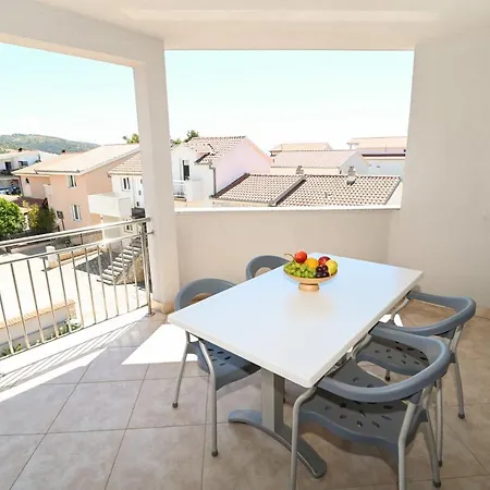 Apartmani Adria Trogir Exterior photo