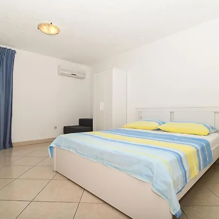 Apartmani Adria Trogir Exterior photo