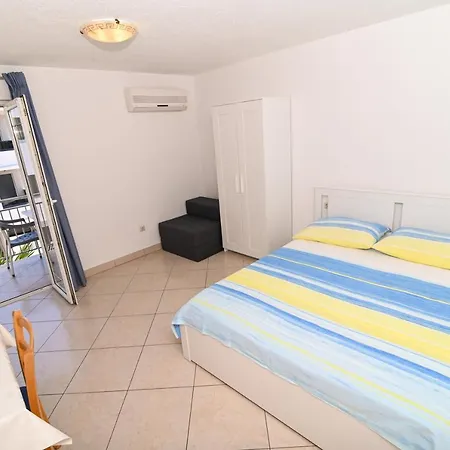 Apartmani Adria Trogir Exterior photo
